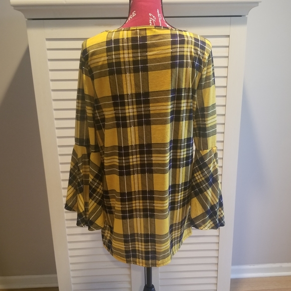 Long Sleeve Top - Picture 2 of 3